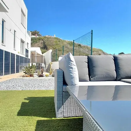 L Espagnole Piscine Chauffe Et Barbecue Torrox